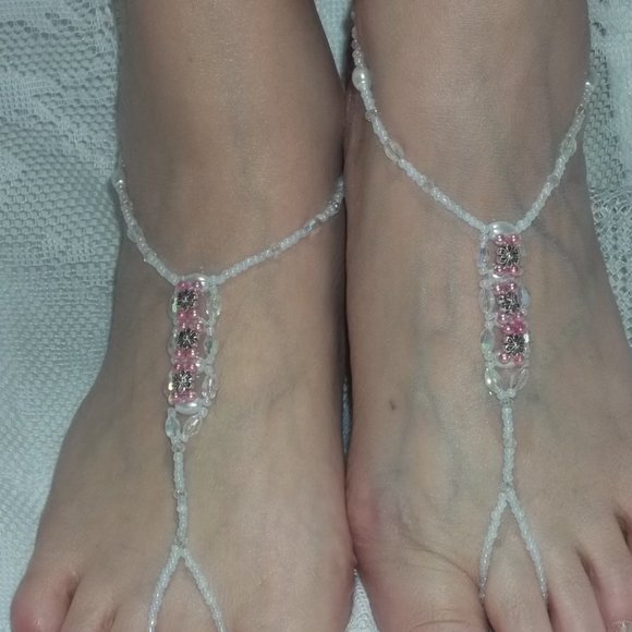Silver Daisy Barefoot Sandals Handcrafted Size 6-9 - Picture 2 of 4